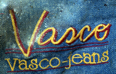 Vacso Jean label